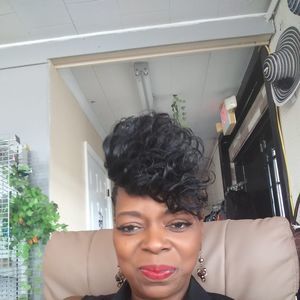 Meet your Posher, Jackie